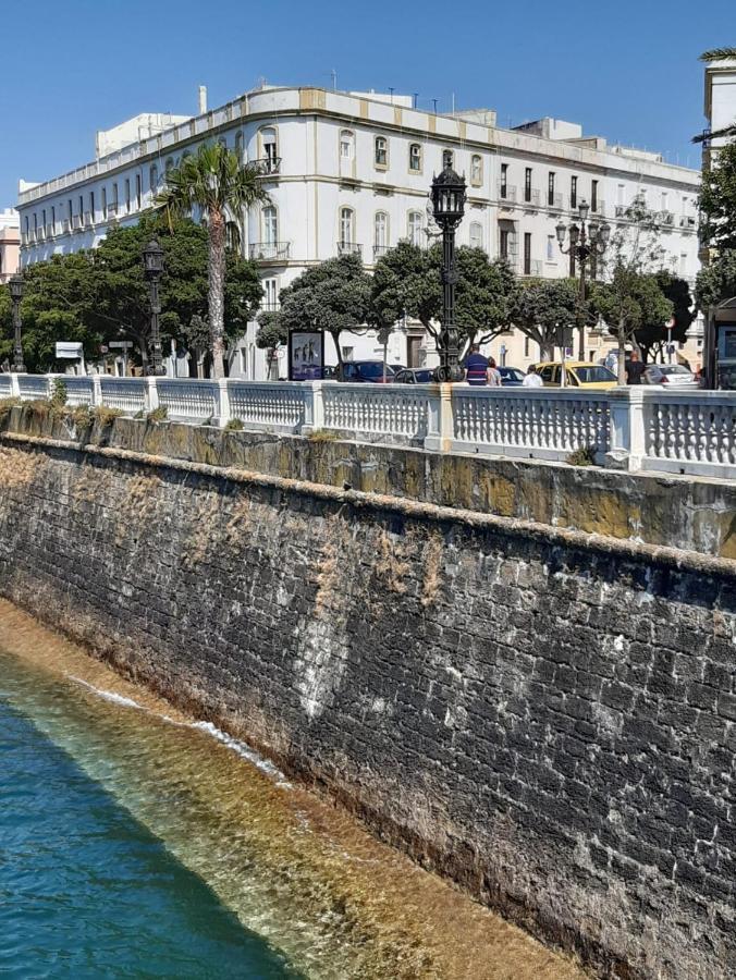 Апартаменты Atico Banos Del Carmen Кадис Экстерьер фото